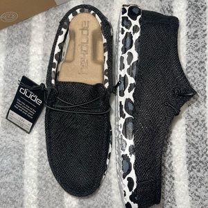 Dark Leopard hey dudes